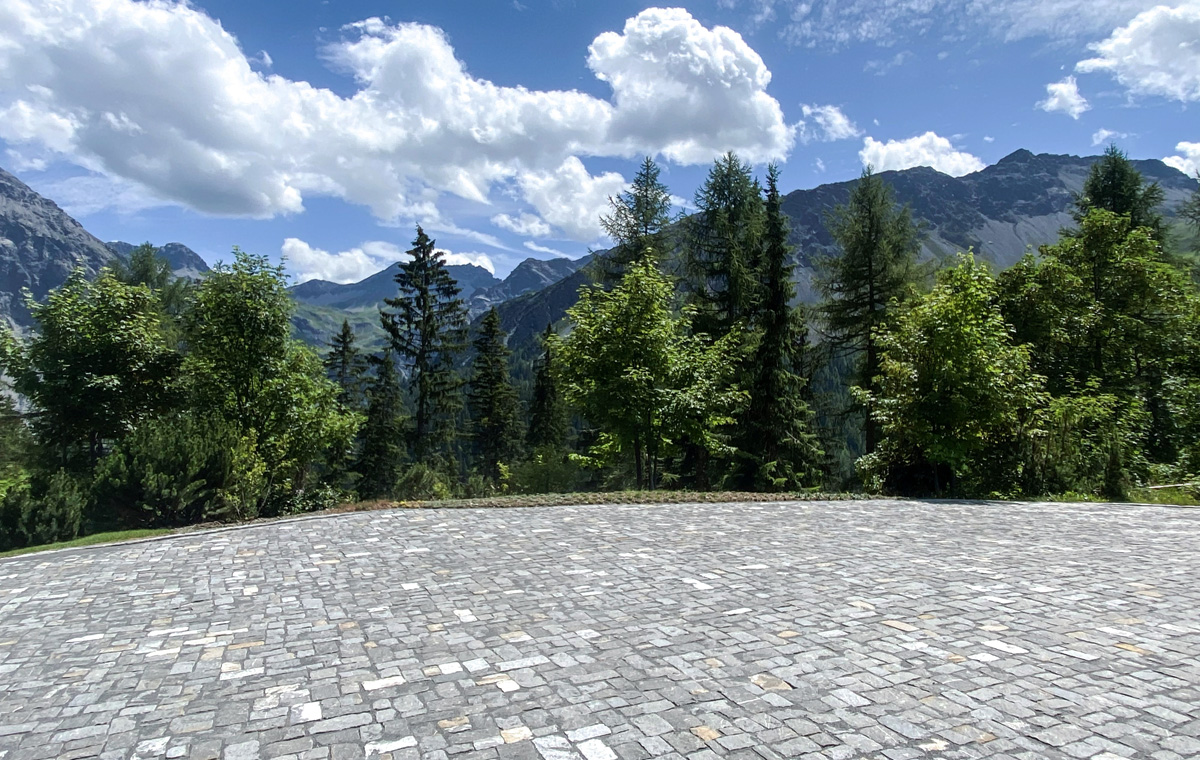 Tschuggen Grand Hotel und Neubau, Arosa